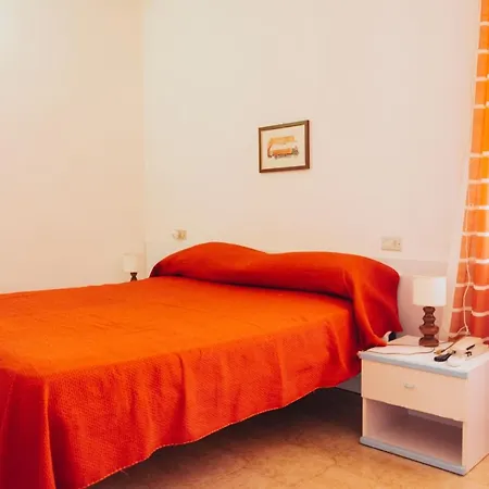 Апарт-отель La Palmas Порт-Аццурро